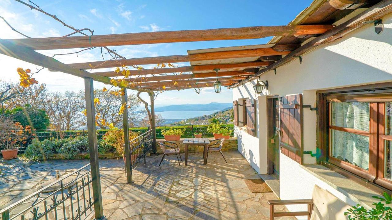 Chrissi Nefeli Appartement Agios Georgios Nilias Buitenkant foto
