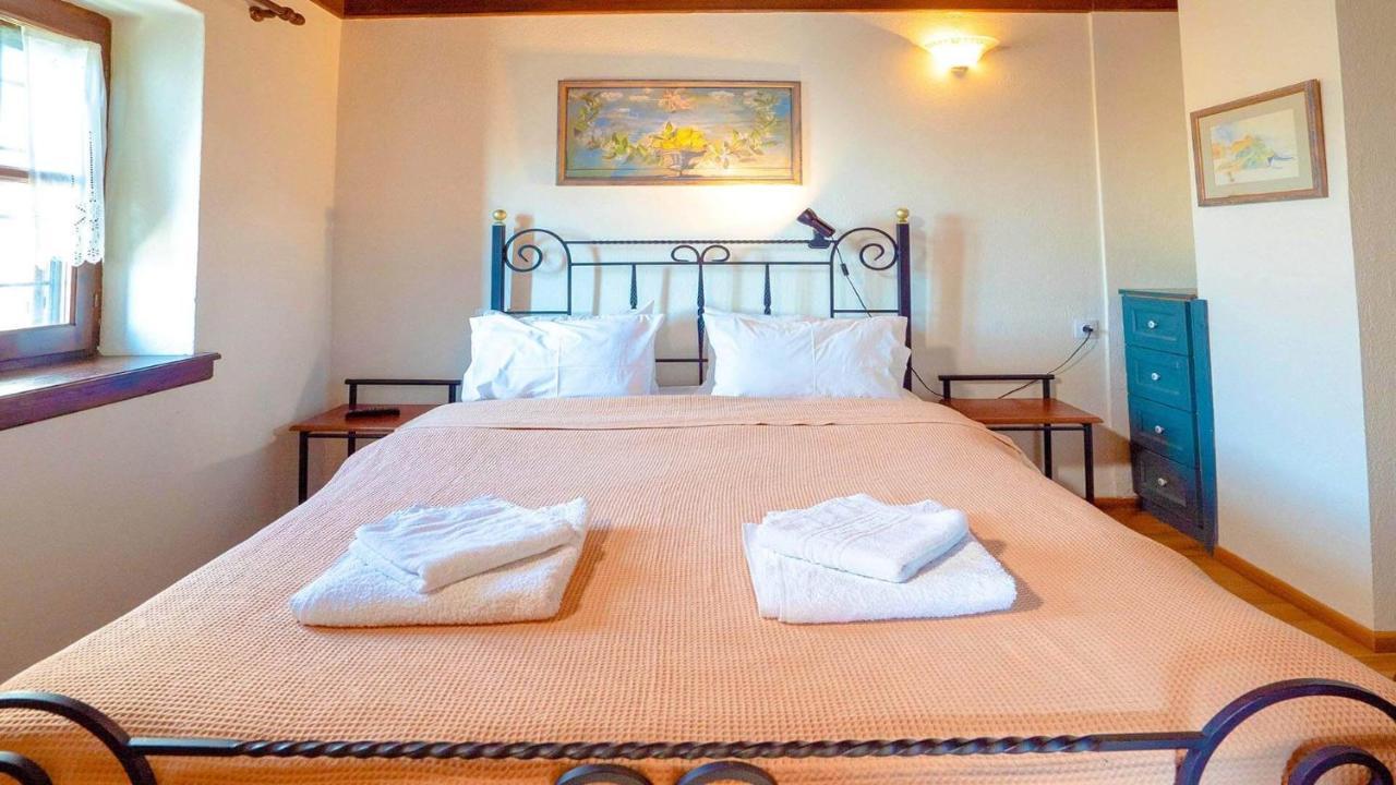 Chrissi Nefeli Appartement Agios Georgios Nilias Buitenkant foto